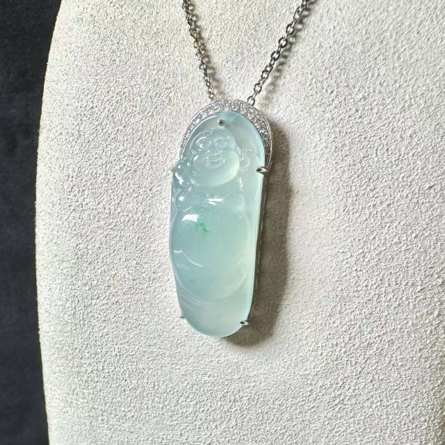 18K真鑽翡翠佛公吊墜DB3