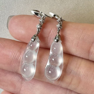 18K真鑽玻璃種福豆耳環 DB3