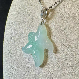 18K真鑽翡翠海星吊墜 DB3