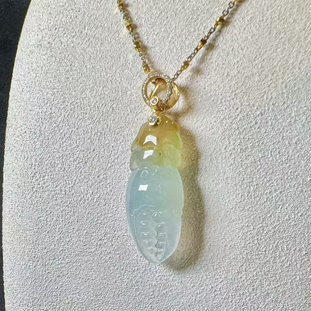 18K真鑽冰黃翡有鉗吊墜DB3