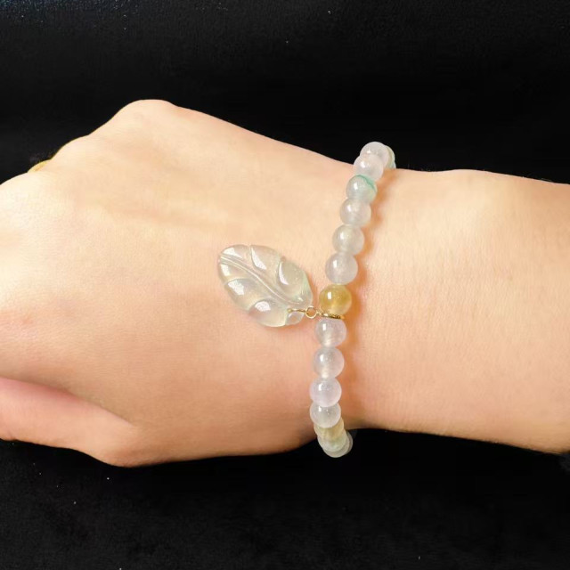 冰種白翡葉子小滴溜隨意扣18K金 DB5