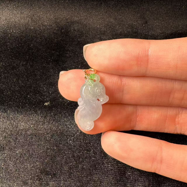 冰種春彩海馬小滴溜隨意扣18K金 DB5