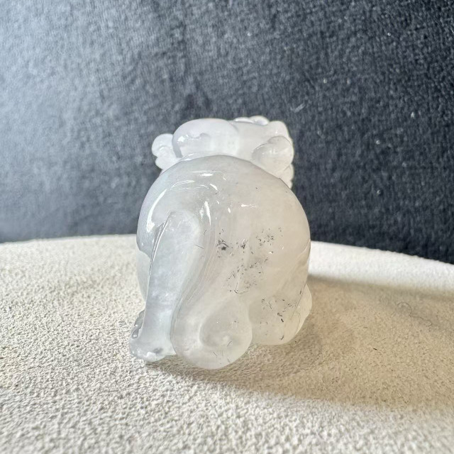 冰種貔貅擺件(帶小烏雞) DB4