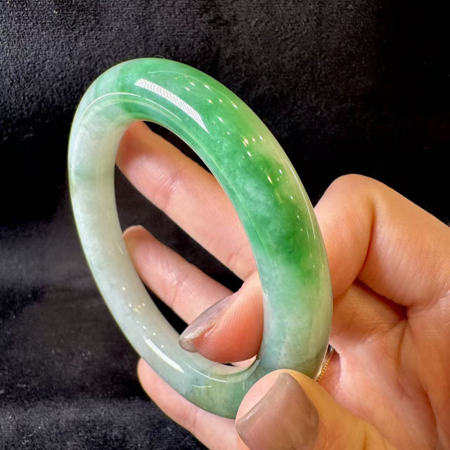 三彩圓骨翡翠手鐲 DB4