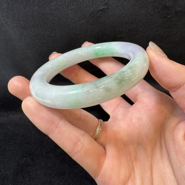 冰糯春彩圓骨翡翠手鐲 DB4