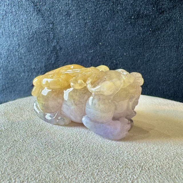 黃紫翡翠共生貔貅擺件 DB4