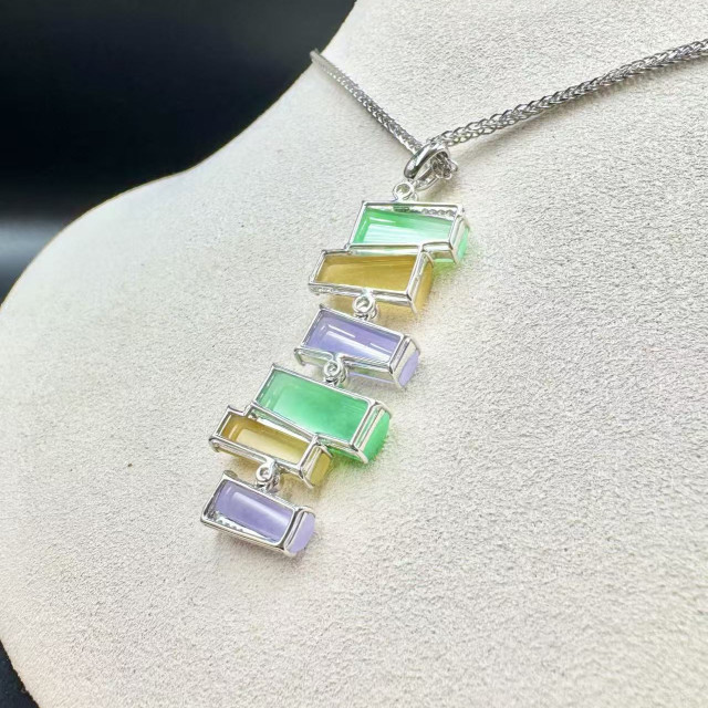 隨心所欲18K金真鑽幾何翡翠墜飾DB5