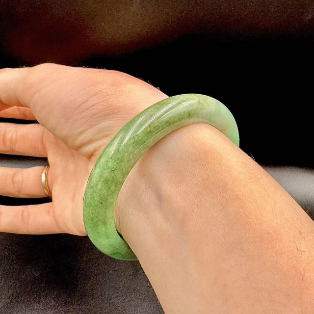 豆糯種滿綠平安鐲 DB5