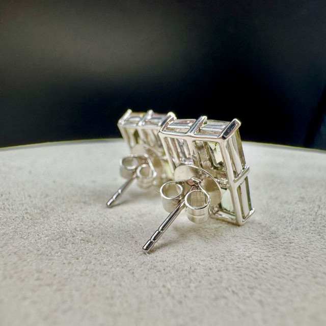 18K金真鑽西瓜碧璽幾何耳環(針)DB5