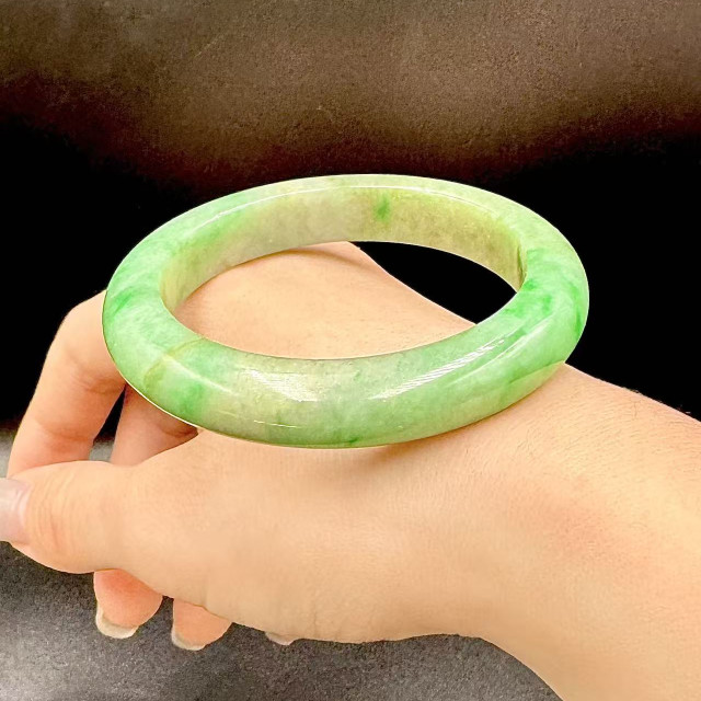 豆糯種滿綠平安鐲 DB5