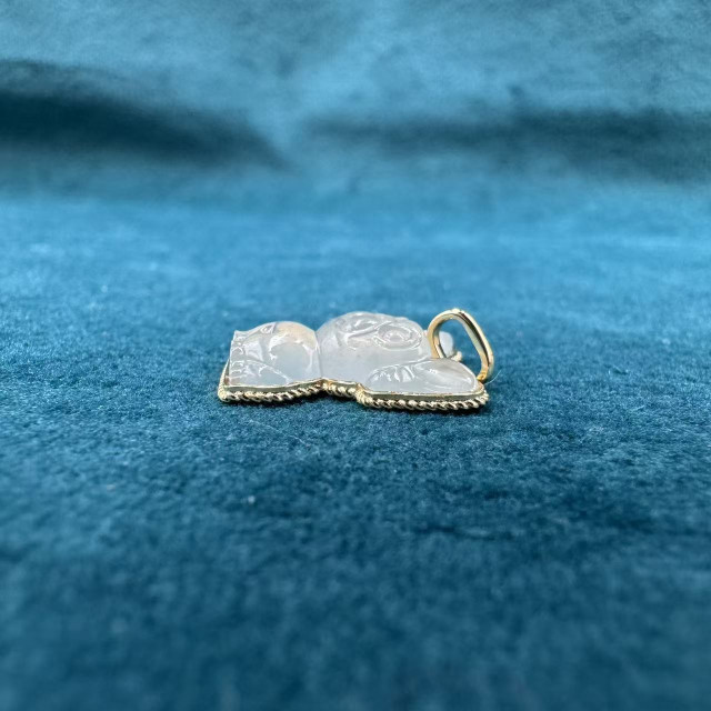 18K金滾珠邊框玻璃種法鬥犬吊墜DB6