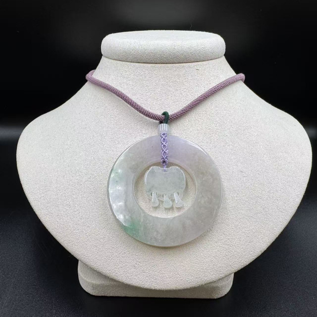 春彩鎖住平安造型吊墜DB7