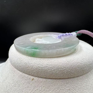 春彩鎖住平安造型吊墜DB7