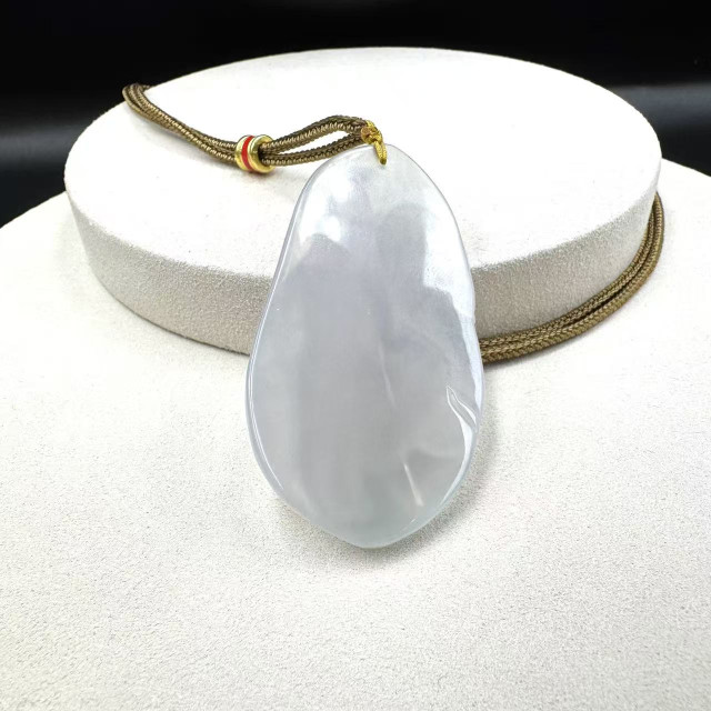 玻璃種觀音翡翠吊墜DB7