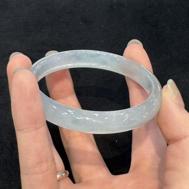 冰玻種白翡翠玉鐲M1