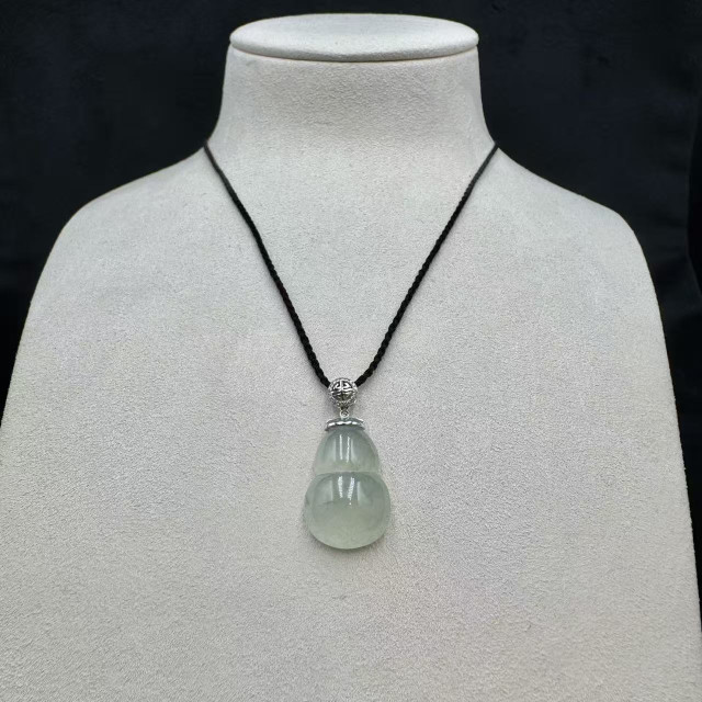 18K金冰玻種葫蘆吊墜FUB1