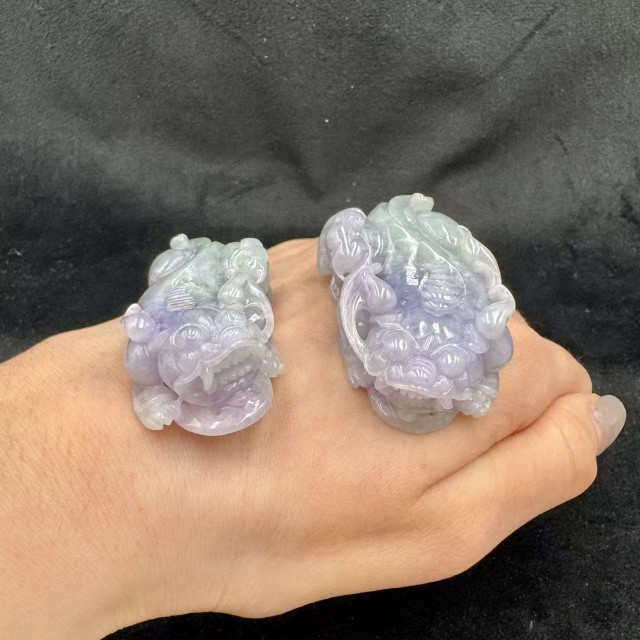 糯種春彩貔貅擺件FUB1