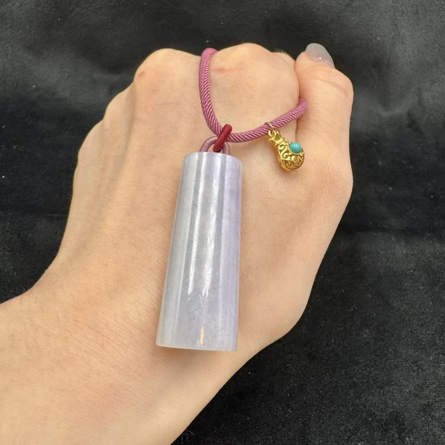 紫羅蘭翡翠玉柱墜繩鏈 FUB1