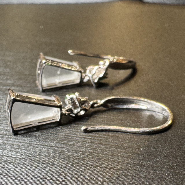 18K金玻璃種立體造型耳環 DB