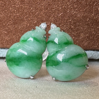 18K金翠綠翡翠葫蘆造型耳環 DB
