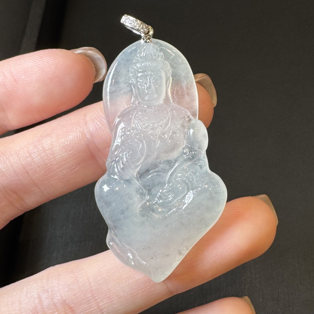 18K金真鑽冰玻璃觀音 DB