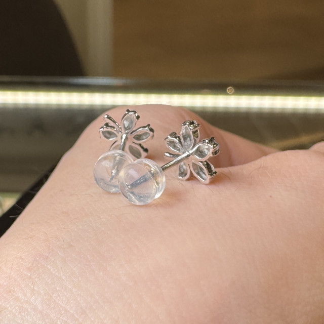 18K玻璃種花朵造型耳環 DB