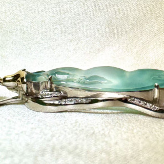  18K真鑽玻璃種福豆墜飾 DB2