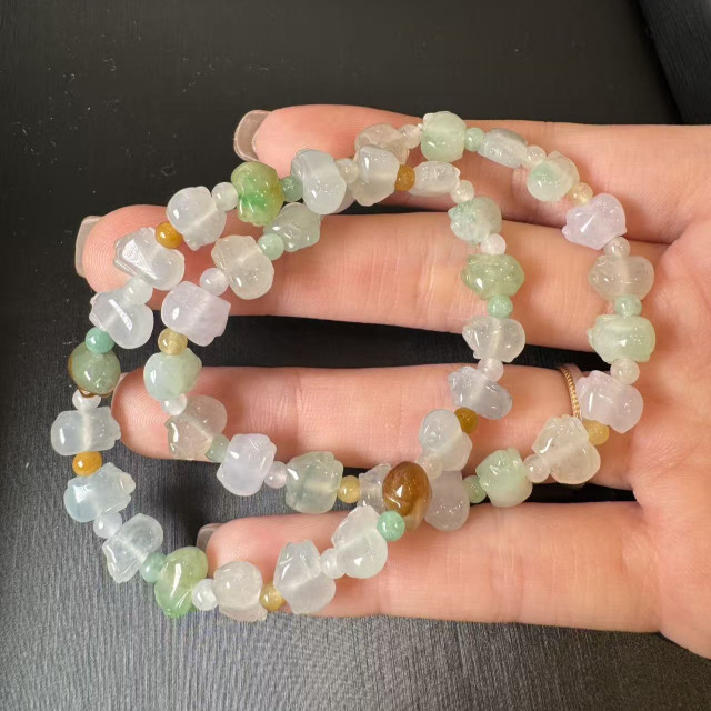 冰種翡翠多寶小豬手串 DB2