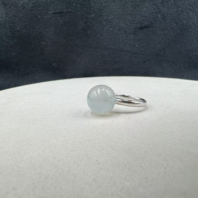 18K金冰種白翡圓珠戒指AP1