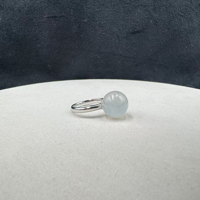 18K金冰種白翡圓珠戒指AP1