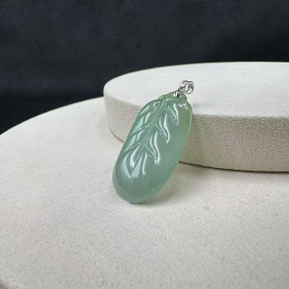 18K金真鑽冰種綠葉子吊墜M3