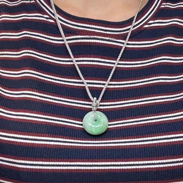 冰糯種果綠平安扣綁繩吊墜M4