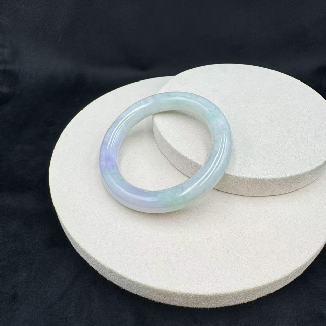 冰糯種春彩圓骨鐲M4