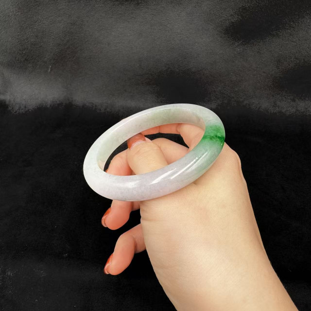 冰糯種一抹綠平安鐲M4