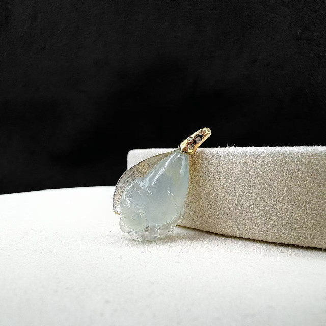 18K金真鑽冰種三腳蟾吊墜M2