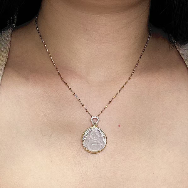 18K金真鑽冰種白翡佛公吊墜M2