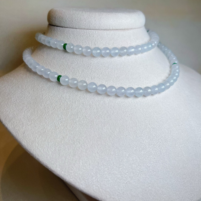 冰坡種翡翠珠串