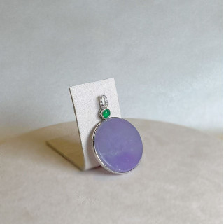 18K真鑽紫羅蘭圓牌