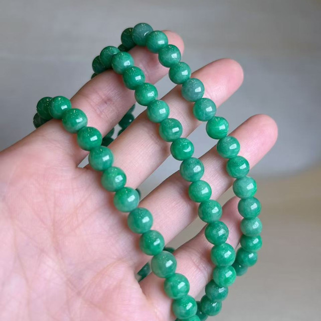滿綠天然翡翠綠圓珠項鍊