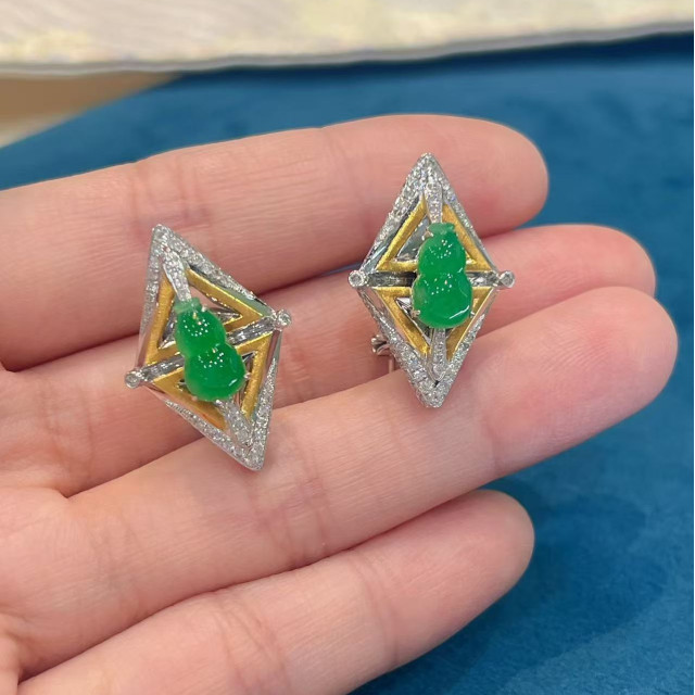 18K翡翠造型耳環