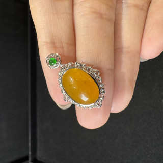 18K黃翡蛋面墜飾