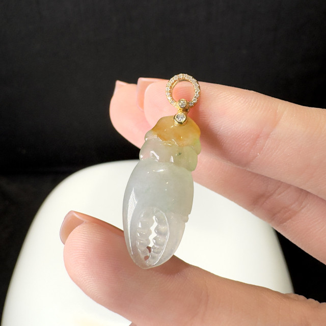18K真鑽蟹鉗墜飾