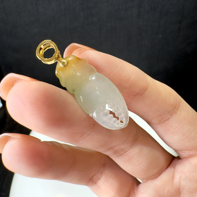 18K真鑽蟹鉗墜飾