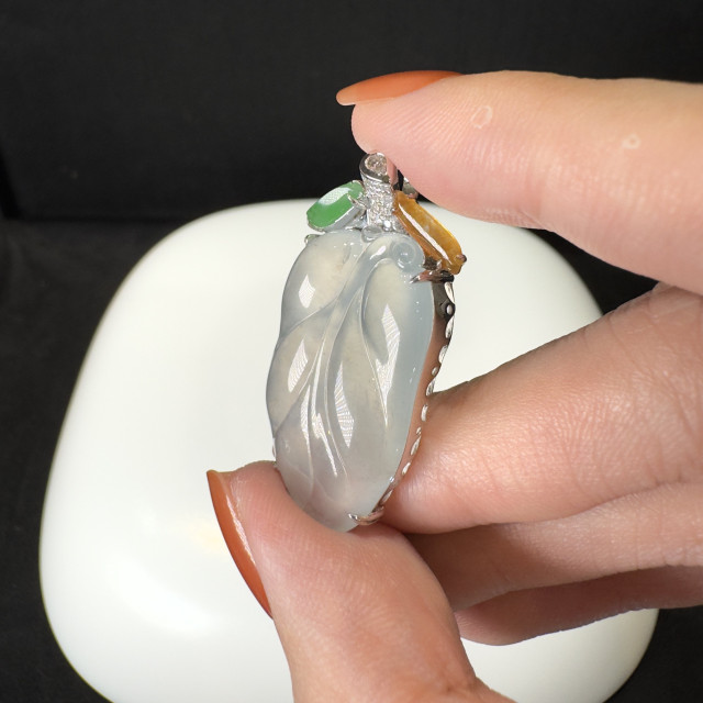 18K真鑽玻璃種樹葉墜飾