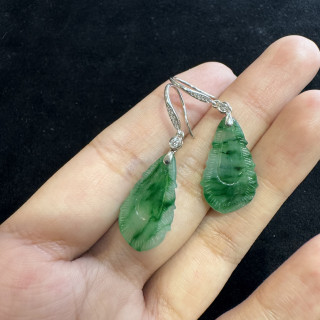 羽毛耳環