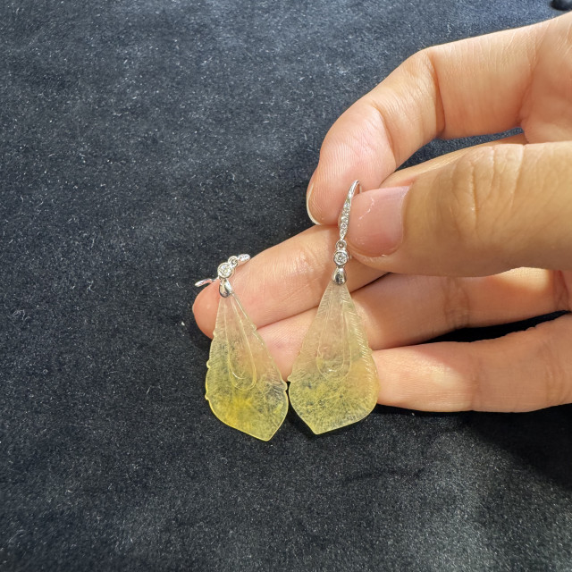 黃翡羽毛耳環