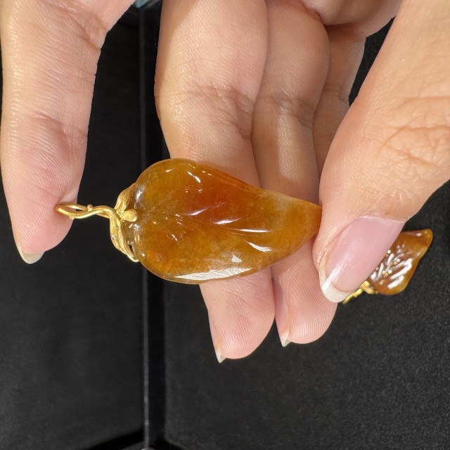 紅翡葉耳環